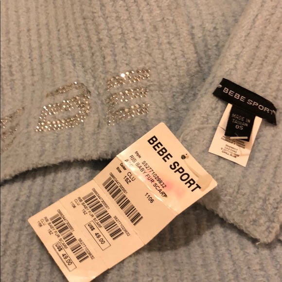 NWT Bebe Sport Rib Baby FurScarf.Color:Chill Blue - Picture 4 of 4